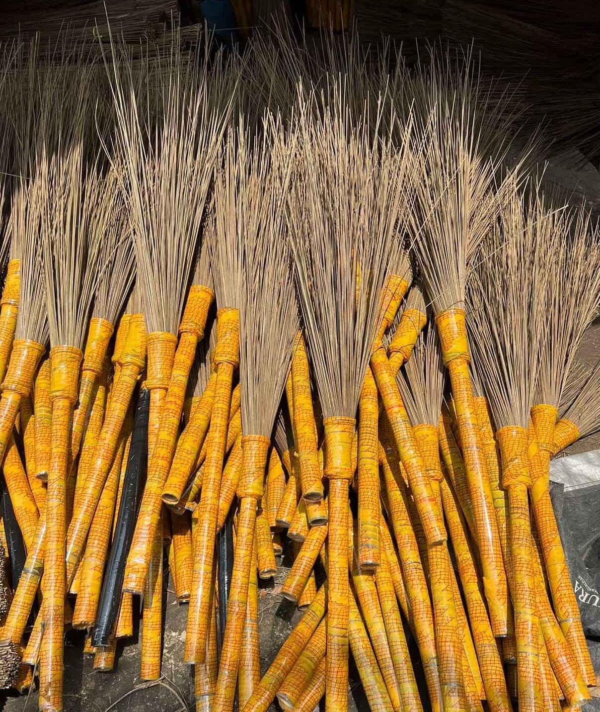 Lidi Sawit / Palm Broom Stick (Premium)